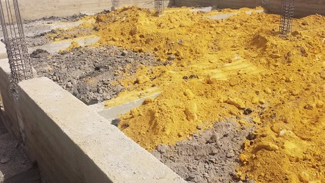 Diseño de Muros de Contención en Coronel: Estabilidad en Suelos de Ladera y Zona Costera